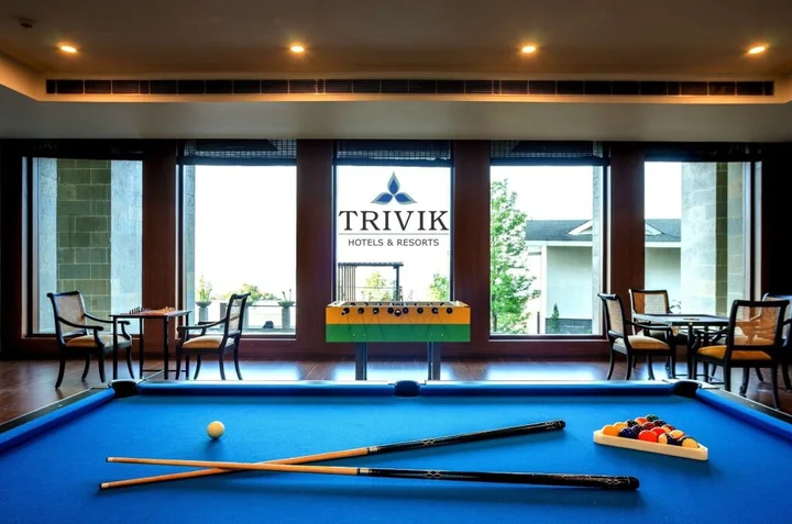 Чаннагонданахолли: Trivik Hotels & Resorts, Chikmagalur
