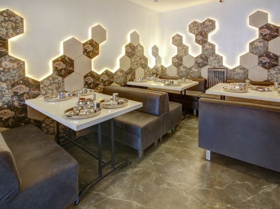 Гандхинагар: Hotel Gokul