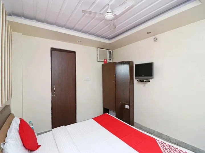 Лакхнау: Travellers Inn
