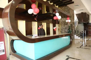 Дехрадун: Hotel Elysee