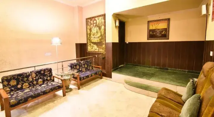 Нью-Дели: Casa Royal