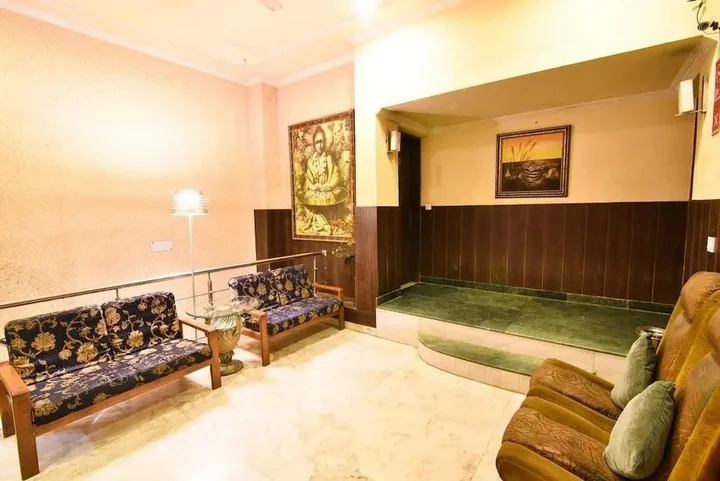 Нью-Дели: Casa Royal