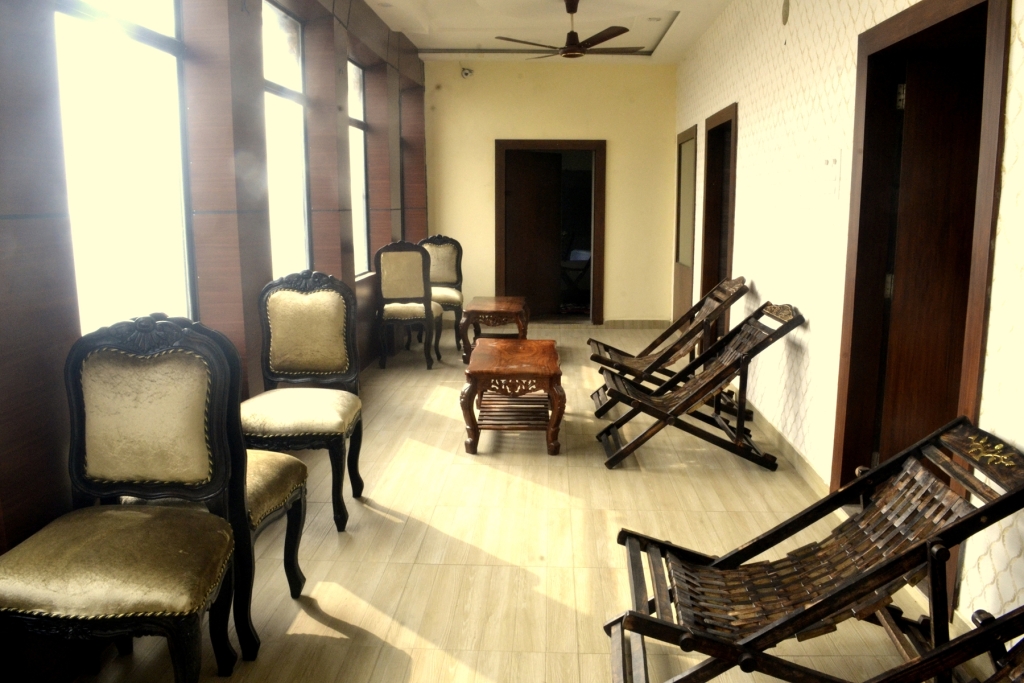 Dwivedi Hotels Sri Omkar Palace — фото 2