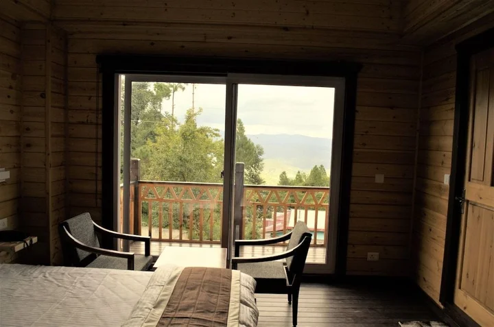 Раникхет: The Himalayan Woods
