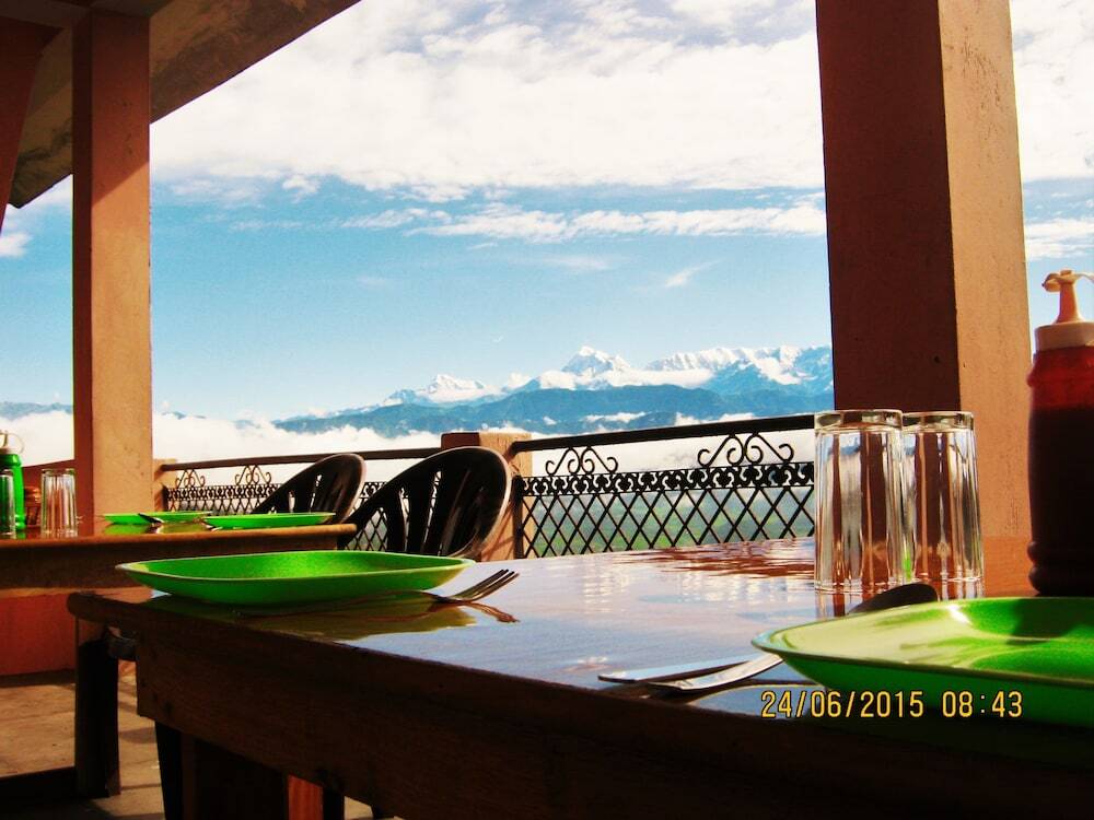 Раникхет: Janardan Resort