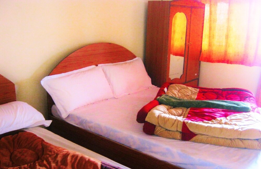 Раникхет: Janardan Resort