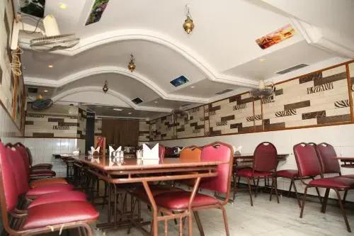 Карур: Hotel Valluvar
