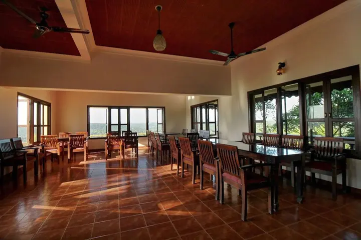 Уллал: Phalguni River Lodge