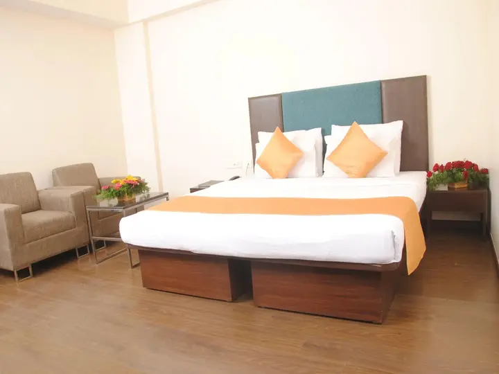 Неллор: Minerva Grand Nellore