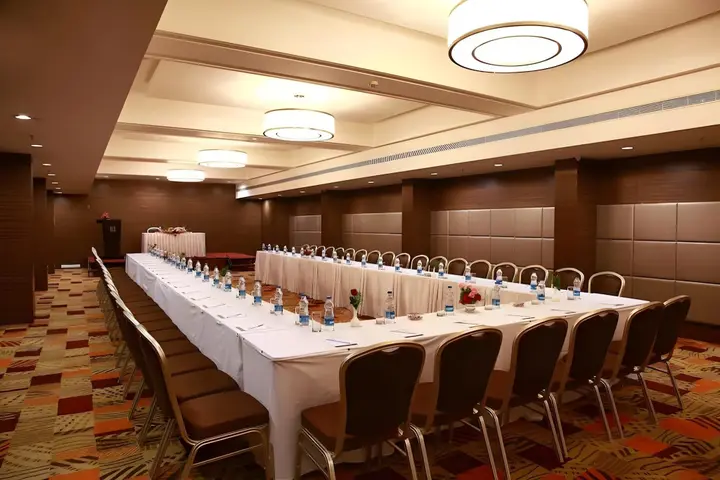 Неллор: Minerva Grand Nellore