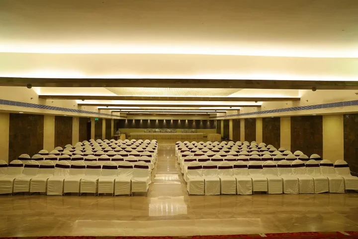 Неллор: Minerva Grand Nellore