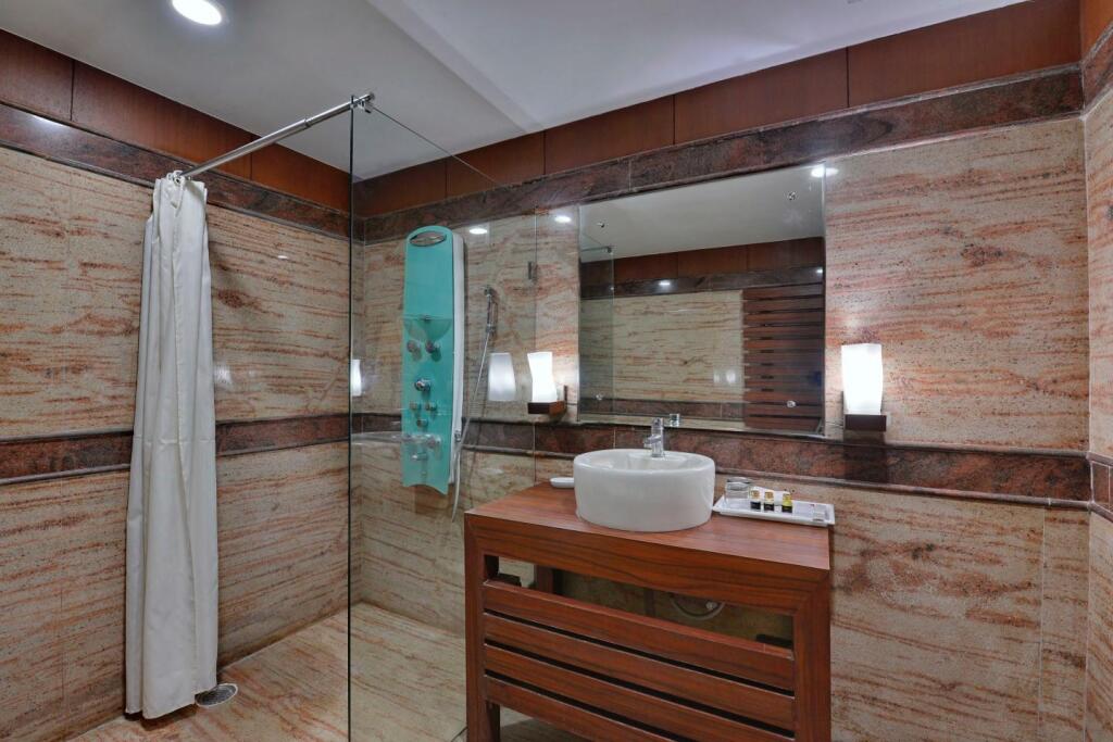 Райпур: Hotel Grand Imperia