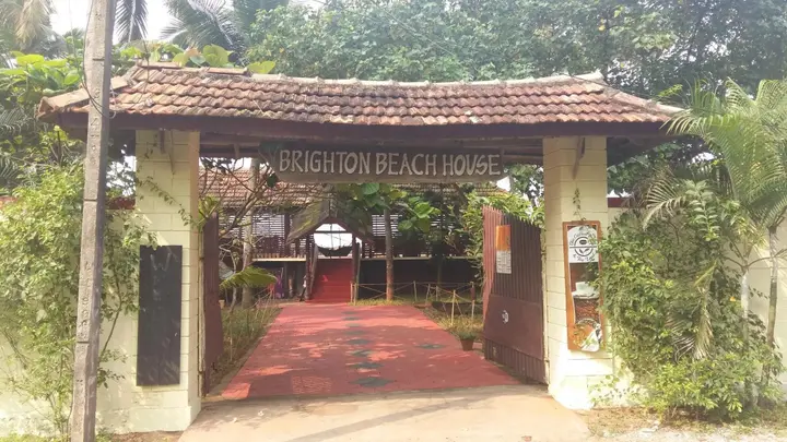 Коччи: Brighton Beach House
