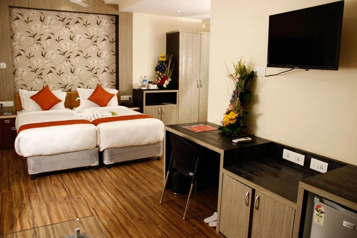 Колката: Regenta Inn Larica