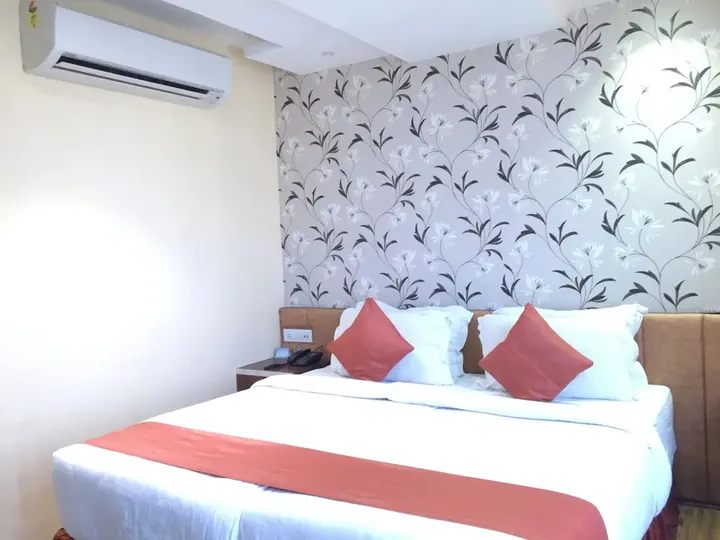 Колката: Regenta Inn Larica
