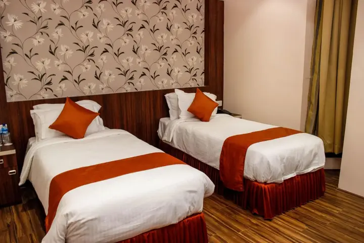 Колката: Regenta Inn Larica