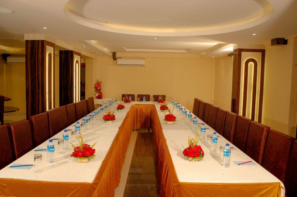 Колката: Regenta Inn Larica