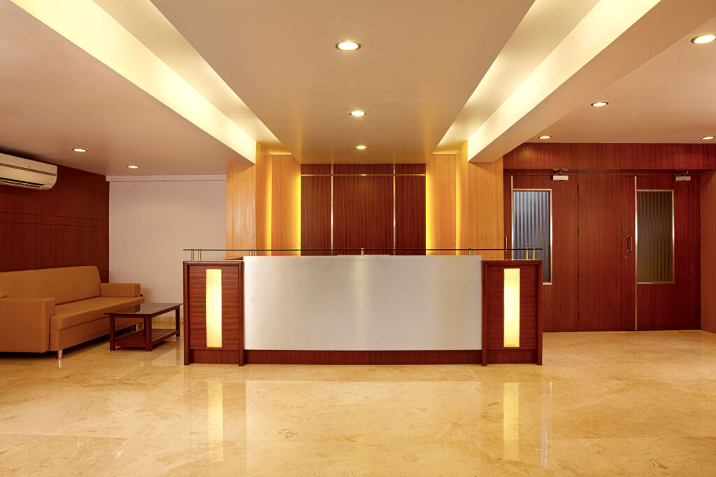 Мумбаи: Hotel Lucky Goregaon