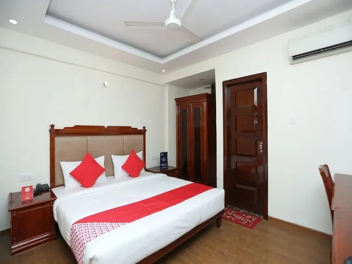 Дехрадун: Hotel kenil star