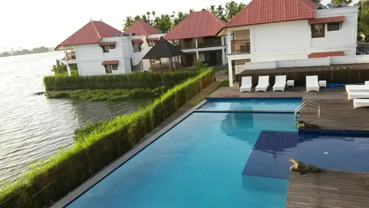 Мухамма: Paloma Backwater Resorts