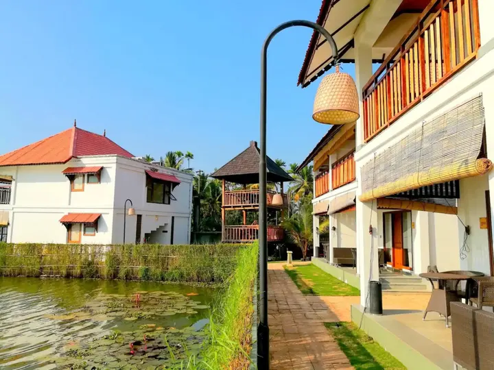 Мухамма: Paloma Backwater Resorts