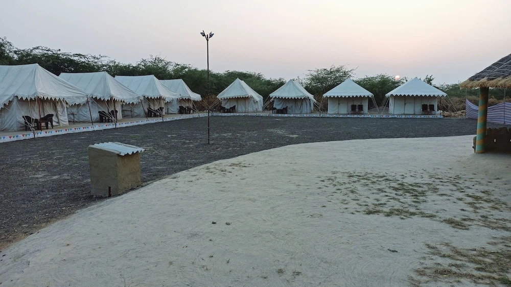 Ходка: Mahefeel E Rann Resort