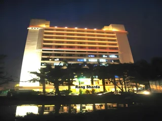 Мумбаи: Hotel Rang Sharda