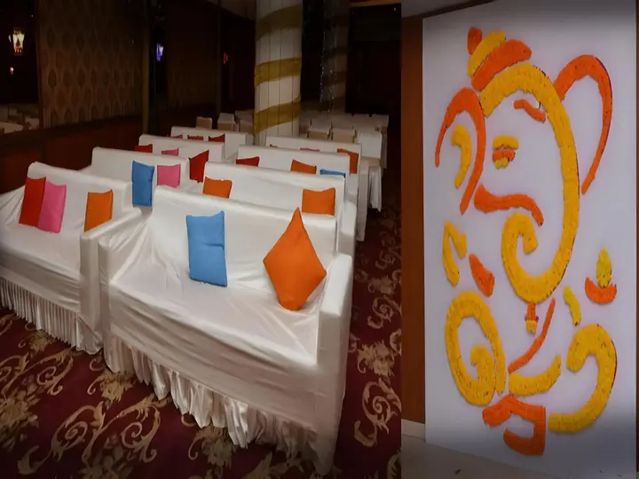 Мумбаи: Hotel Rang Sharda