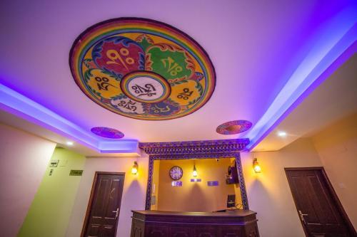 Пеллинг: Hotel Hungree