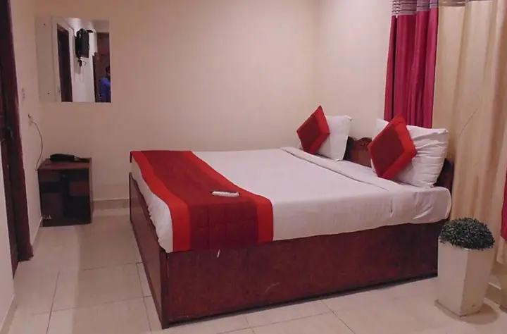 Нью-Дели: Hotel Sehrawat Inn