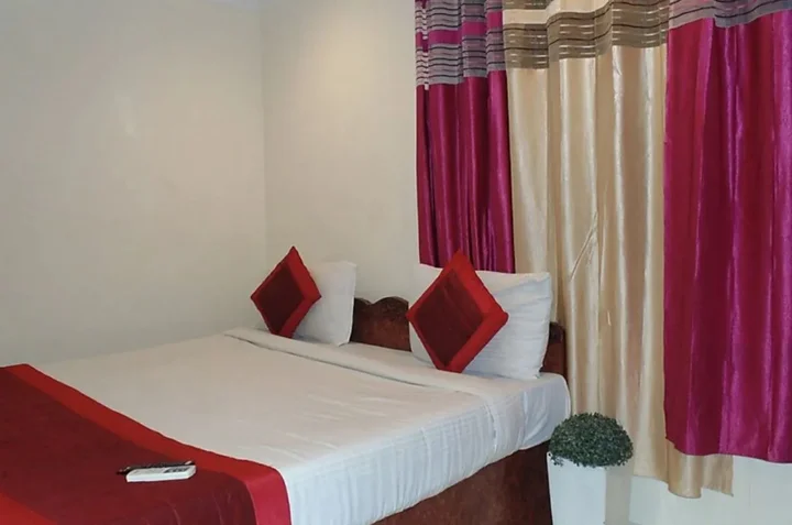 Нью-Дели: Hotel Sehrawat Inn