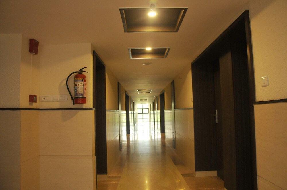 Коимбатур: Hotel Land Mark
