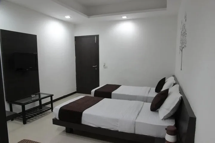Мундра: Hotel Sapphire