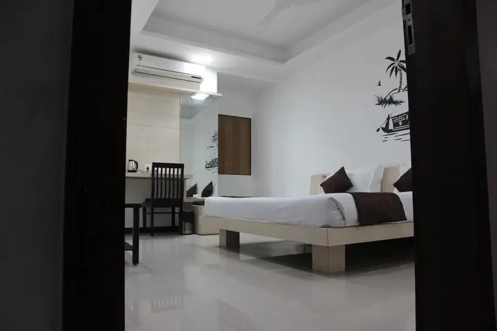 Мундра: Hotel Sapphire
