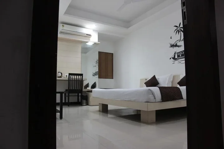 Мундра: Hotel Sapphire