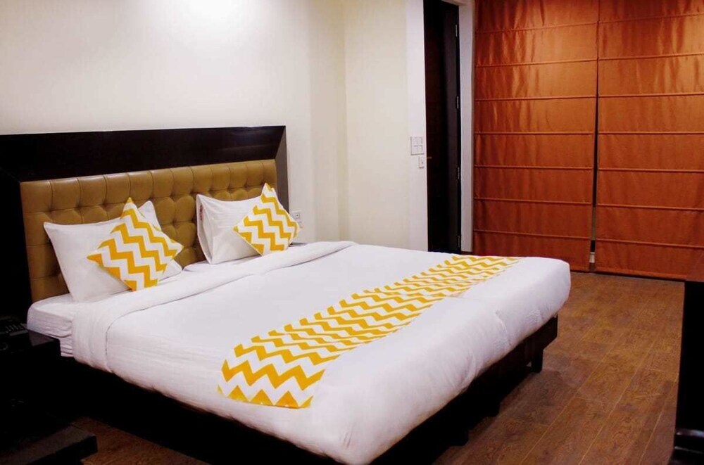 Нью-Дели: Fabhotel Lorenz Jasola