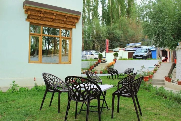 Лех: Royal Holiday Hotel