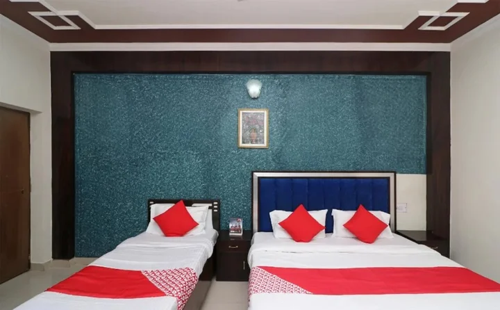 Дехрадун: Capital O 9905 Hotel Doon Star