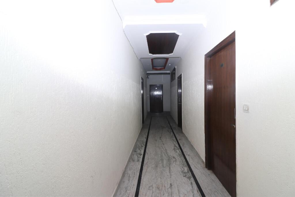 Дехрадун: Capital O 9905 Hotel Doon Star