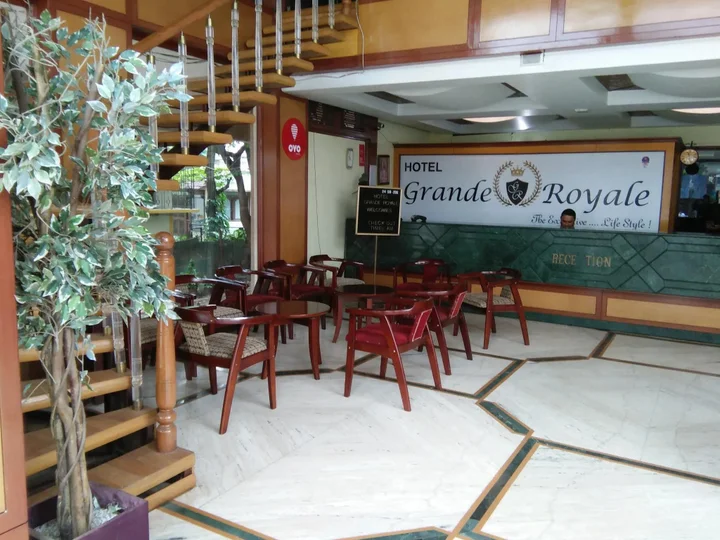 Индаур: OYO 3883 Hotel Grande Royale