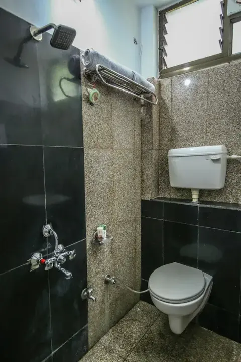 Бедагхат: OYO 3603 White Pearl Hotel
