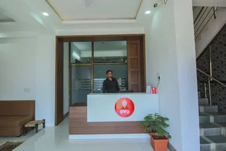 Бедагхат: OYO 3603 White Pearl Hotel