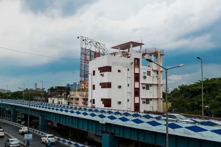 Колката: OYO 4621 Hotel Camac Plaza
