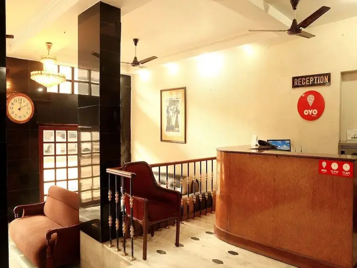 Колката: OYO 4621 Hotel Camac Plaza