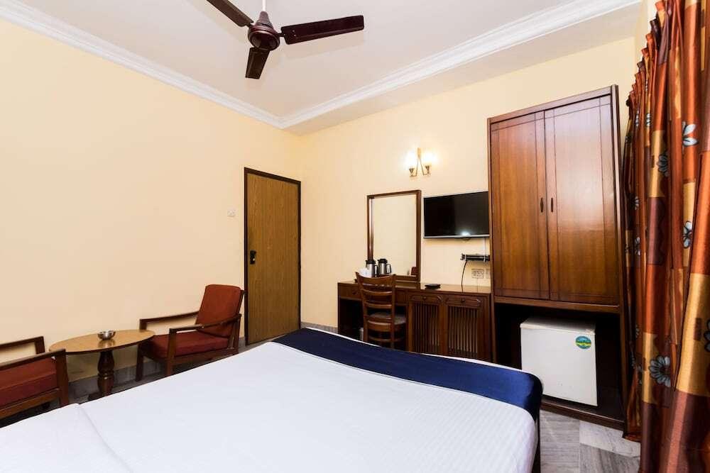 Колката: OYO 4621 Hotel Camac Plaza