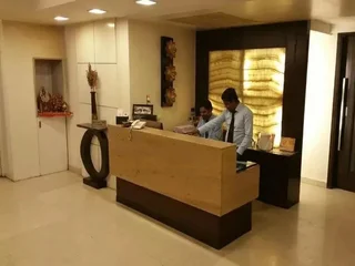 Индаур: Hotel Apna Avenue