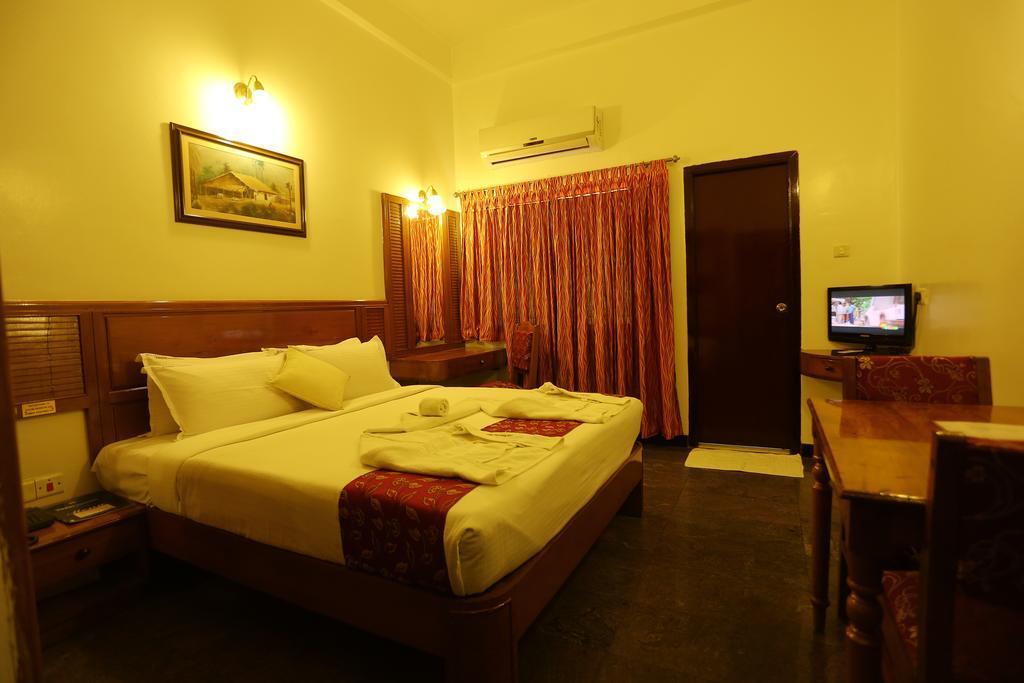 Андипатти: Hotel Theni International