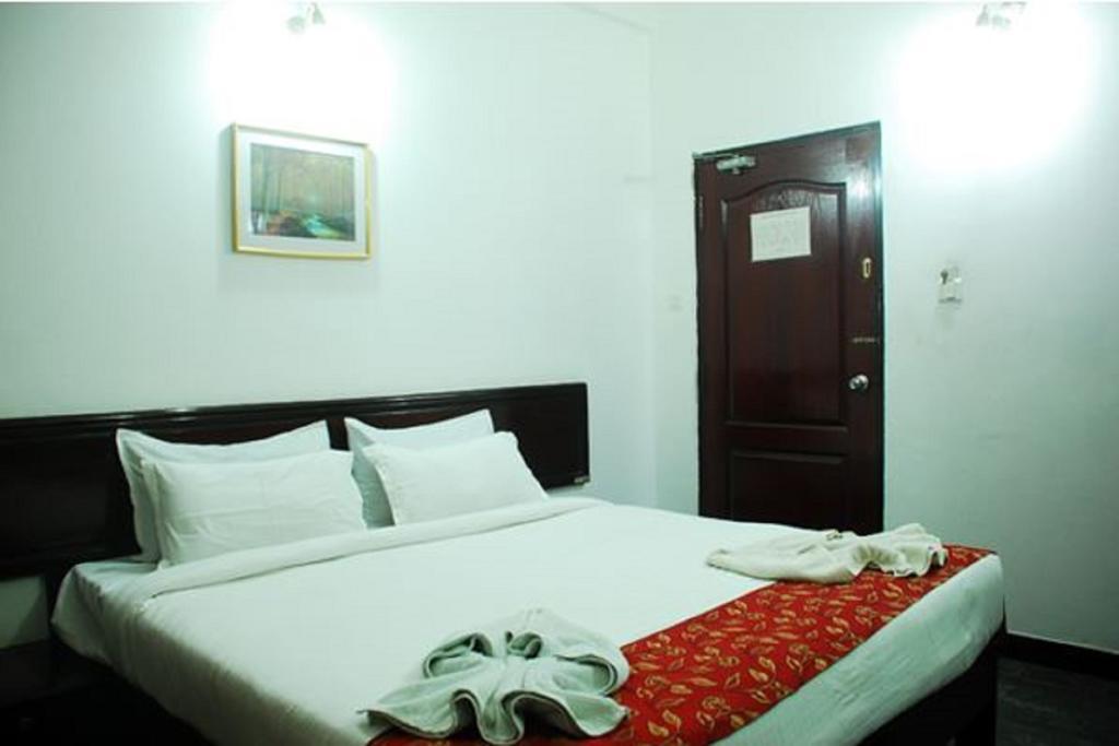 Андипатти: Hotel Theni International