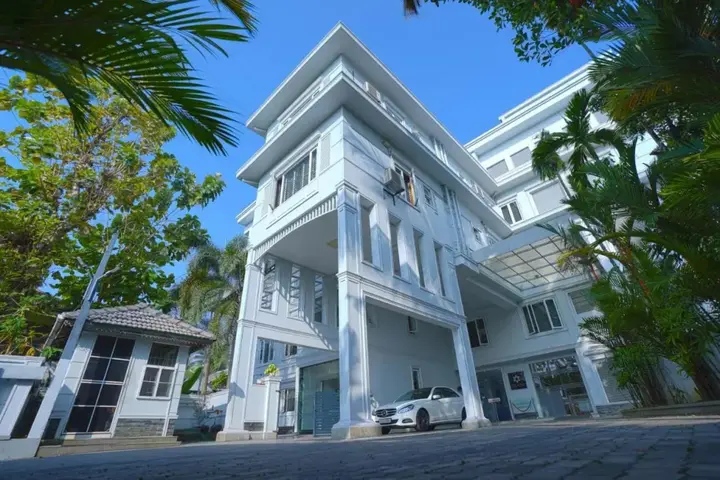 Вайпин: Hotel TGR Suites
