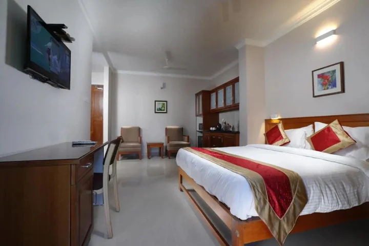 Вайпин: Hotel TGR Suites